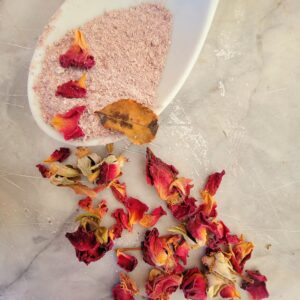 wyld blush clay mask- rose & hibiscus